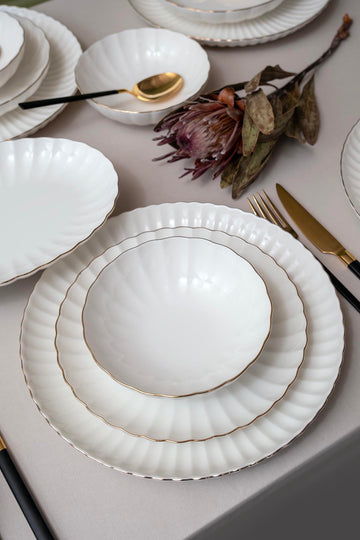 Kutahya Porcelain Bone Luz Form 27-Piece Dinner Set for 6 People – Gold Rim