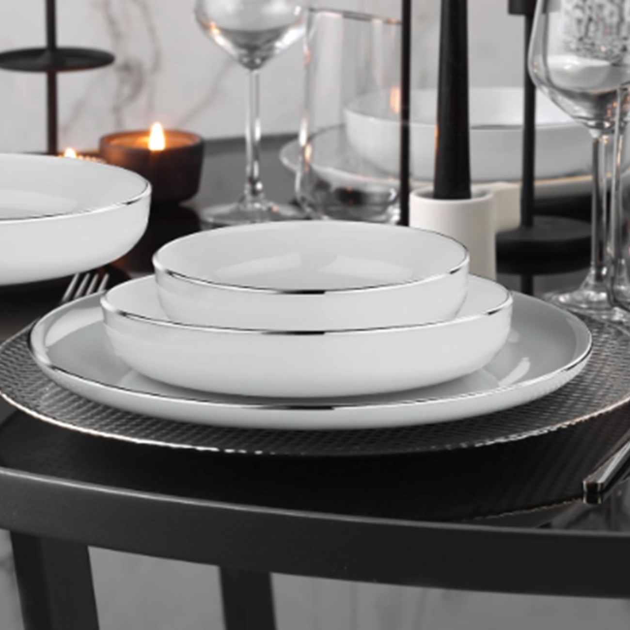 Kutahya Porcelain Moderna 18-Piece Dinner Set for 6 People – Platinum