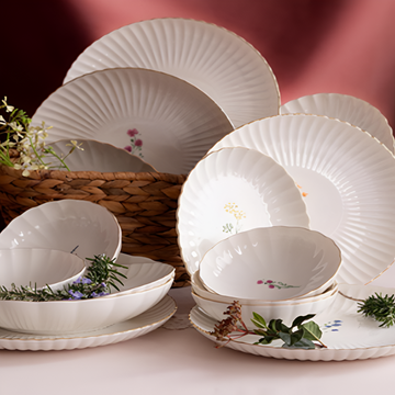 Kutahya Porcelain Tiny Miny 27-Piece Dinner Set for 6 People